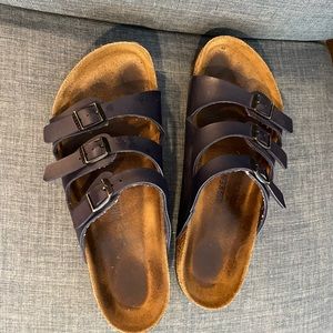 Birkenstock size 43 (11 US) - very good condition, $25 firm